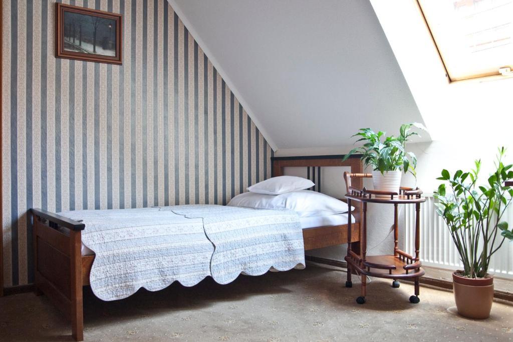 Hotel U Zlateho Lva Havlickuv Brod Room photo